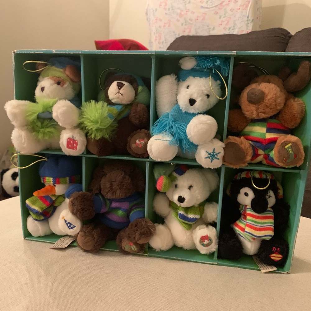 Hugfun plush ornaments 8 pc set